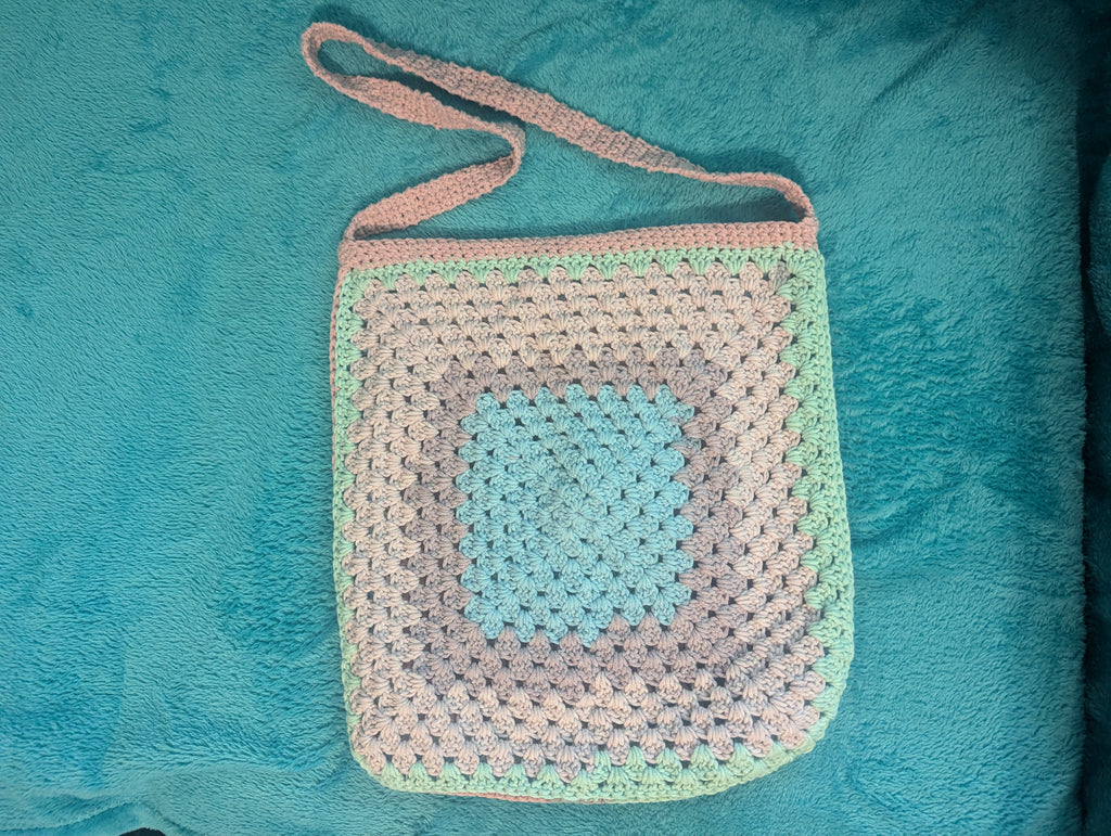 Granny Stich Tote Bag