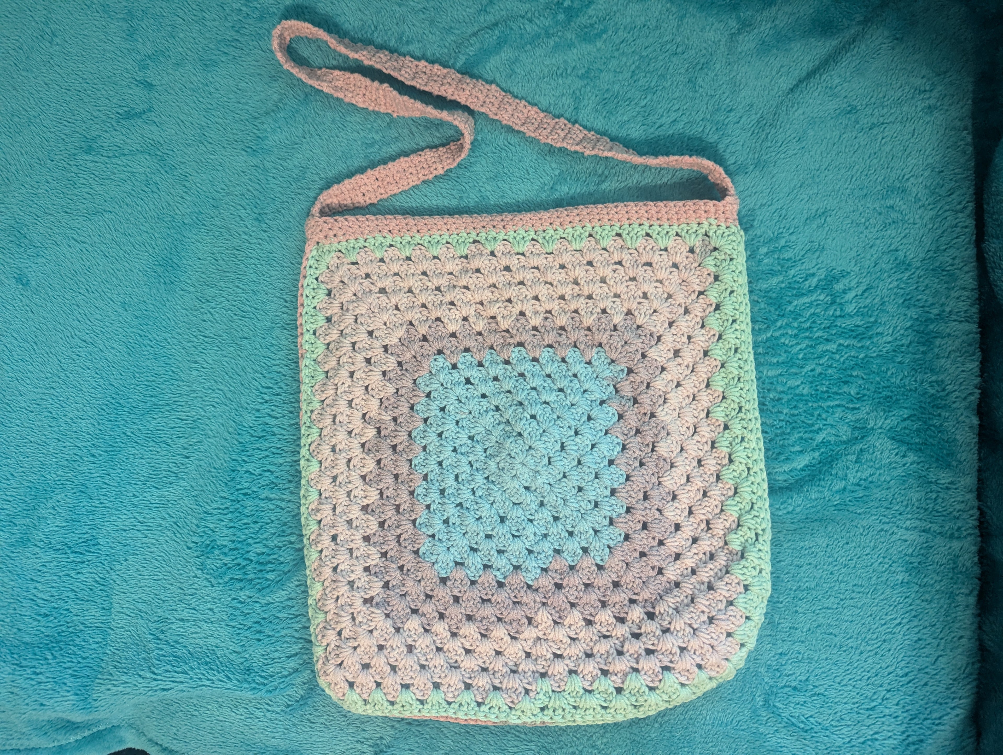 Granny Stich Tote Bag